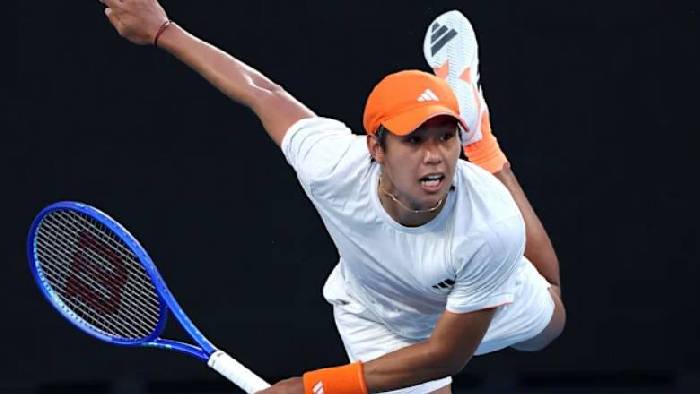 Medvedev thừa nhận thua ‘tâm phục khẩu phục’ Learner Tien: ‘Cậu ấy chơi quá hay’