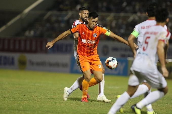 Vua phá lưới V-League 2019: Nóng ngay từ vòng khai màn