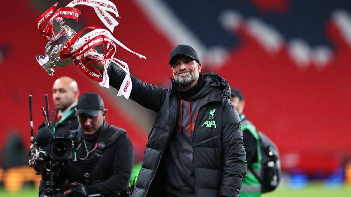 HLV Klopp tức giận vì trọng tài chung kết Cúp Liên đoàn Anh, muốn vô địch thêm cùng Liverpool