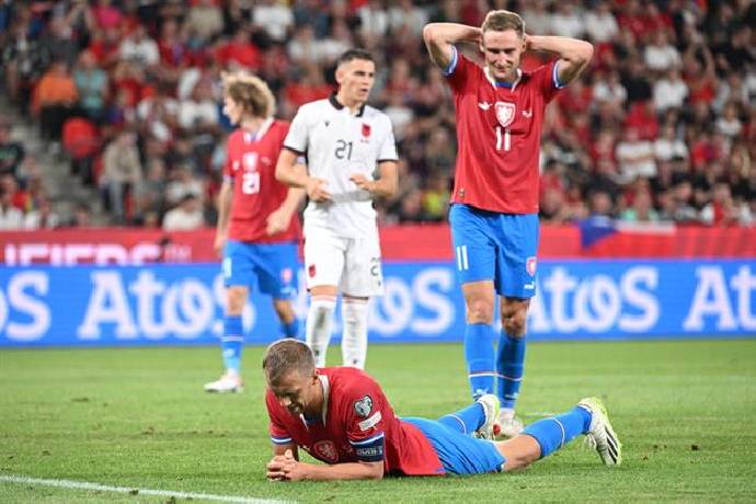 Siêu máy tính dự đoán Ba Lan vs Albania, 2h45 ngày 27/3