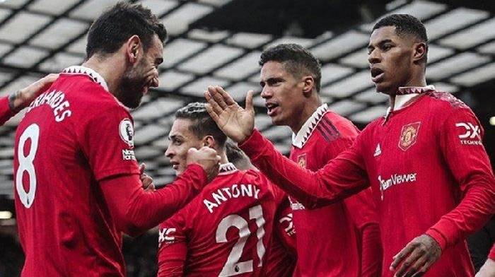 Chelsea, Newcastle, Arsenal ôm hận khi MU vô địch FA Cup