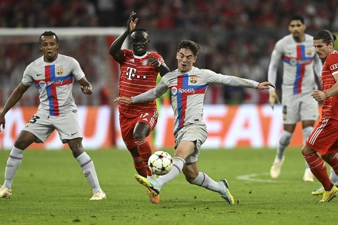 Soi kèo phạt góc Barcelona vs Bayern Munich, 2h00 ngày 27/10