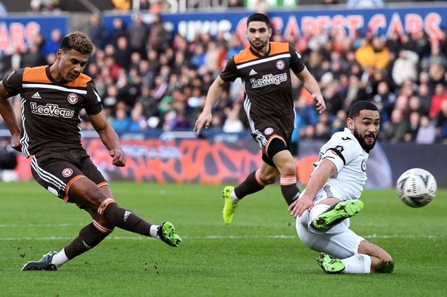 Nhận định Brentford vs Swansea City, 22h00 ngày 26/12