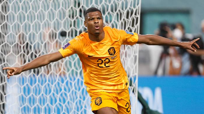 Man United quyết chiến Newcastle vì hậu vệ phải số 1 Serie A