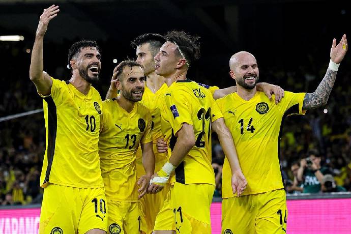 CAS tạm hoãn án phạt, 7 cầu thủ nhập tịch Malaysia có thể đấu tuyển Việt Nam