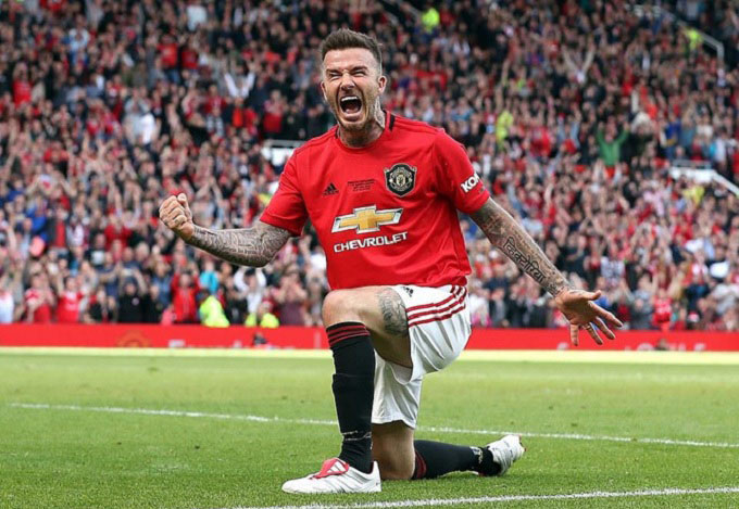 Huyền thoại MU giành chiến thắng hủy diệt trước huyền thoại Bayern