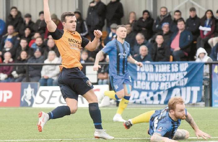 Nhận định, soi kèo Chippenham Town vs Slough Town, 21h00 ngày 28/8