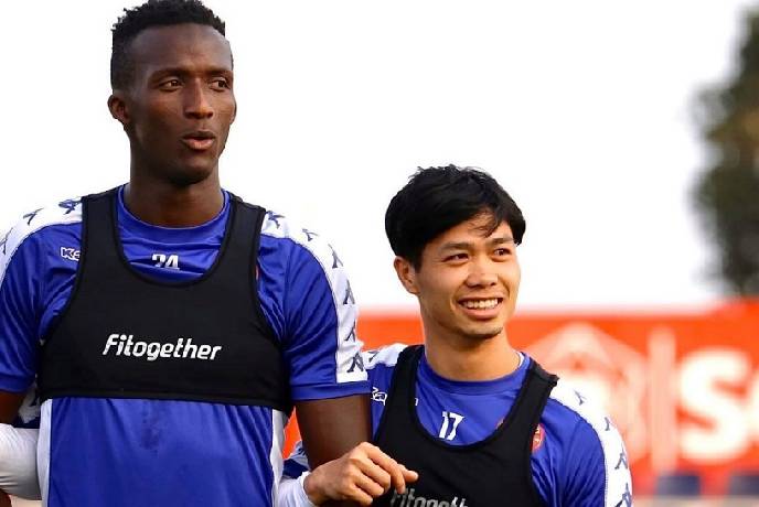 Chia tay TP.HCM, Diakite tái hợp Công Phượng ở HAGL?