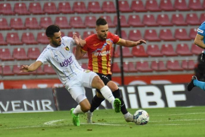 Soi kèo phạt góc İstanbulspor vs Kayserispor, 17h30 ngày 29/1