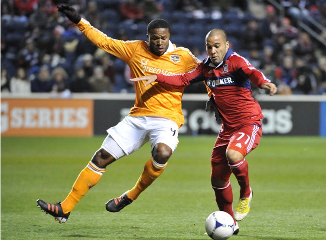 Chuyển nhượng V.League 28/2: TP.HCM chiêu mộ cầu thủ từng thi đấu ở MLS thay Lee Nguyễn