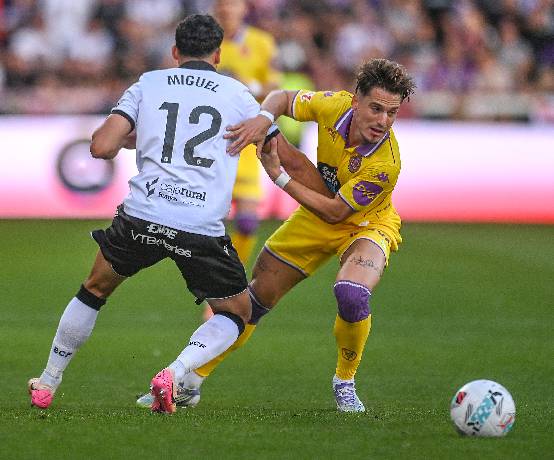 Nhận định, soi kèo Valladolid vs Burgos, 22h15 ngày 28/3: Chia điểm!