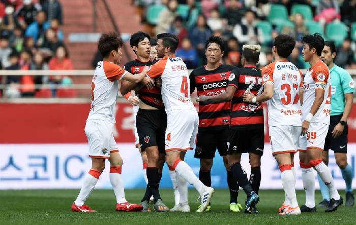 Soi kèo góc Pohang Steelers vs Gangwon, 13h00 ngày 28/03