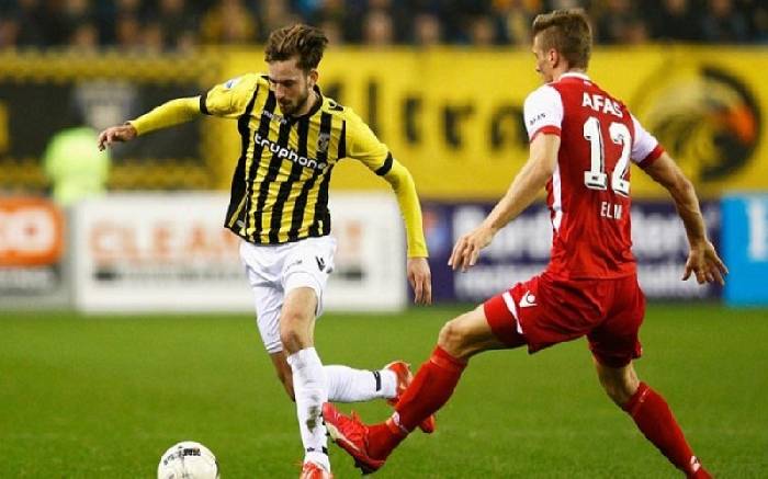 Phân tích kèo hiệp 1 AZ vs Vitesse, 19h30 ngày 29/5