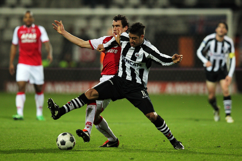 Nhận định Heracles Almelo vs AZ Alkmaar, 22h45 ngày 29/11