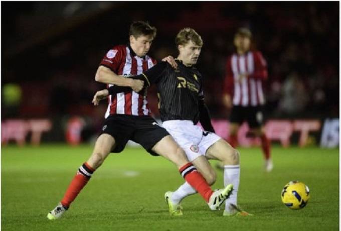 Nhận định, soi k&egrave;o Barnsley vs Lincoln City, 2h45 ng&agrave;y 30/12: Hướng tới Championship