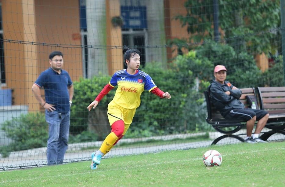 ĐT nữ Việt Nam chốt danh sách: Hoa khôi Trần Thị Duyên bị loại