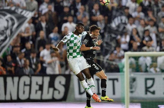 Soi kèo phạt góc/ tài xỉu hôm nay 30/4: Guimaraes vs Moreirense