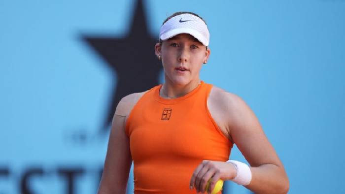  Thần đồng 17 tuổi Andreeva giành vé vào Tứ kết Madrid Open 2025