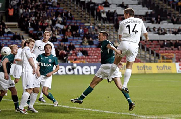 Soi kèo phạt góc Viborg vs Copenhagen, 21h ngày 29/5