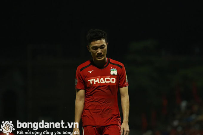 Xuân Trường 'phá nát bươm' V.League, người Thái thi nhau vò đầu tiếc rẻ