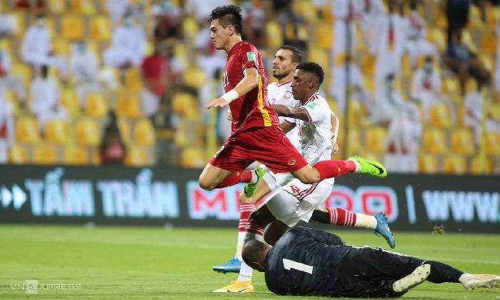 Đội hình dự kiến Việt Nam đấu Saudi Arabia (1h 3/9): Bài toán hàng thủ