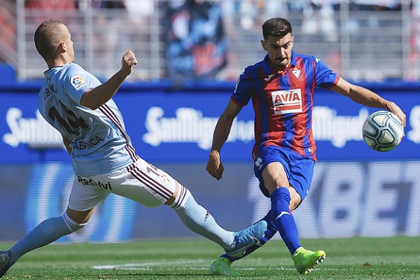 Eibar 2-0 Celta Vigo: Trận đấu của VAR, Panenka lỗi v&agrave; si&ecirc;u phẩm