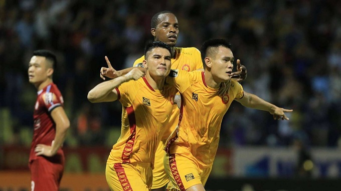 Thanh Hóa được treo thưởng 5 tỷ đồng cho tấm vé trụ hạng