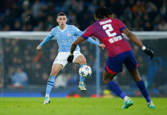 Foden tỏa sáng giúp Man City ngược dòng ngoạn mục