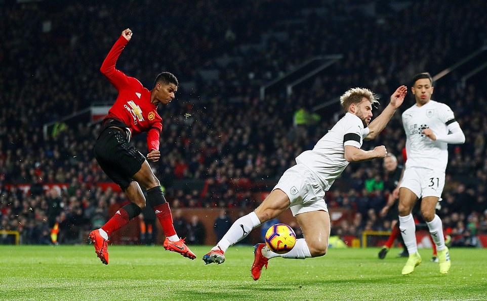 Xem lại MU vs Burnley (Premier League, Ngoại hạng Anh vòng 24).