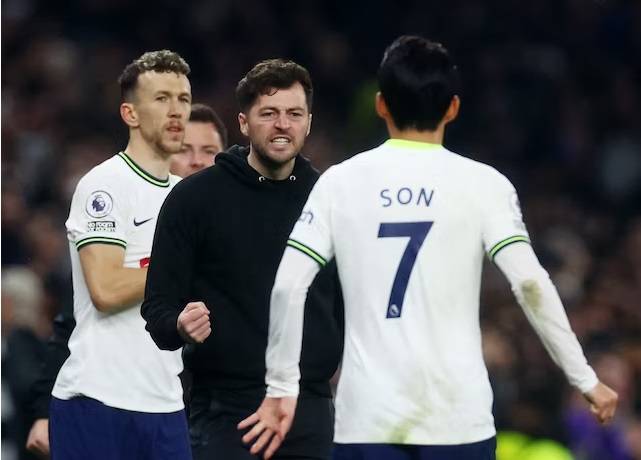 Đội hình ra sân chính thức Liverpool vs Tottenham, 22h30 ngày 30/4