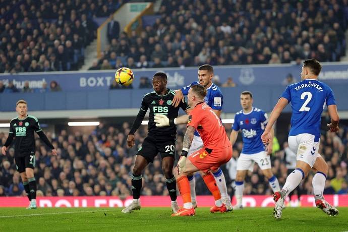 Soi kèo phạt góc Leicester City vs Everton, 02h00 ngày 2/5
