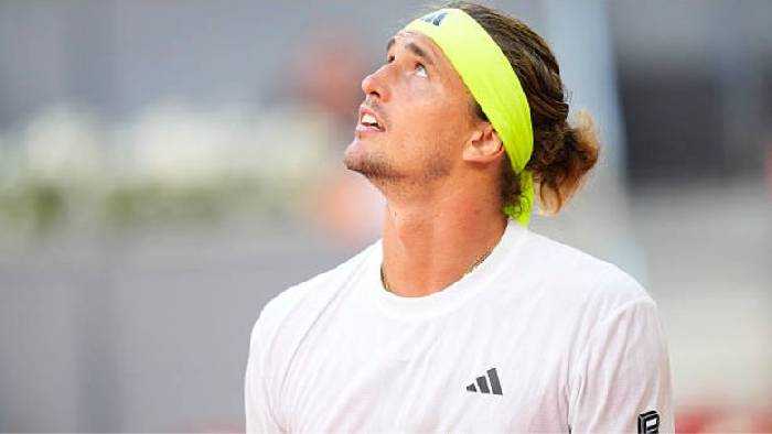 Zverev toàn thua ‘khắc tinh’ Cerundolo, lỡ hẹn với tứ kết Madrid Open
