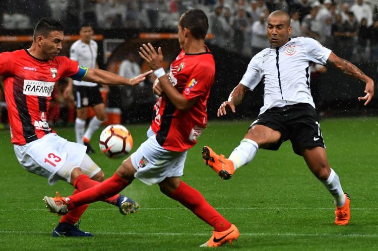 Nhận định Deportivo Lara vs Corinthians, 03h00 31/5 (Copa Sudamericana)