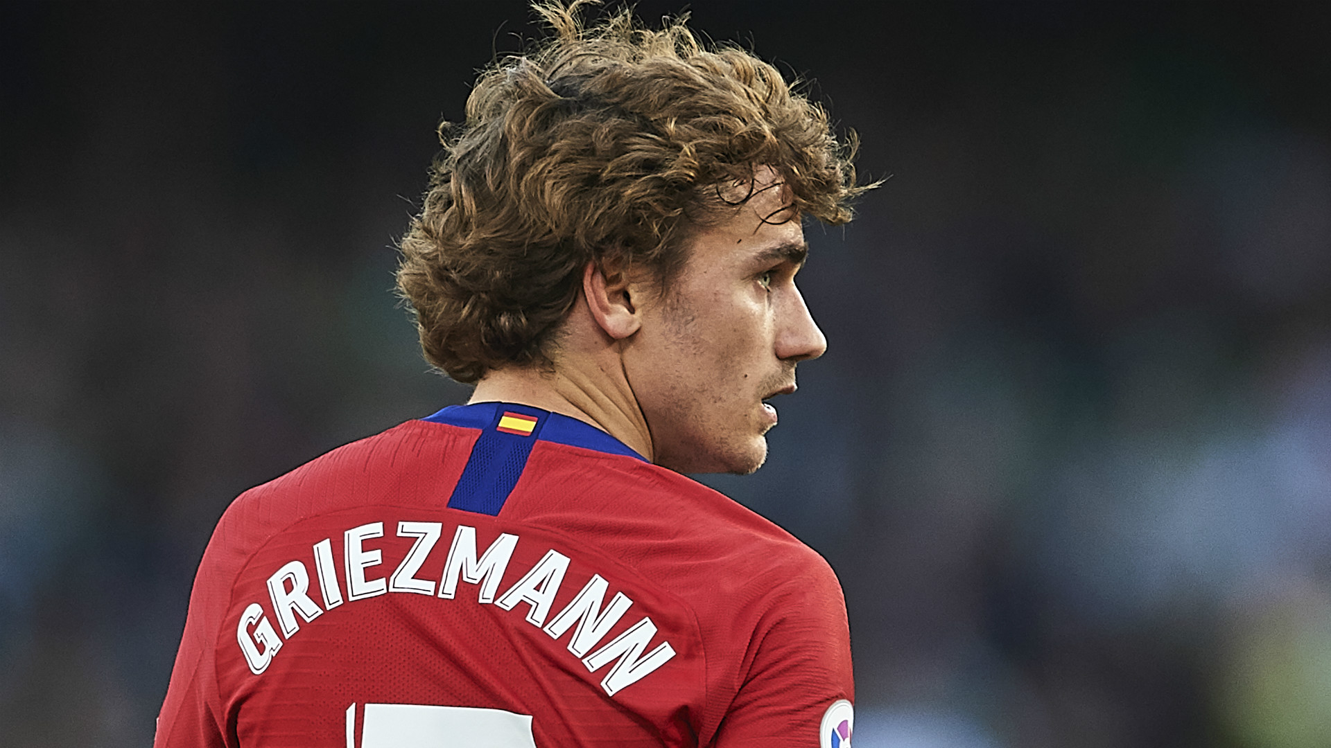 Bị nhóm quyền lực đen phản đối, Griezmann giận dữ lật kèo Barca