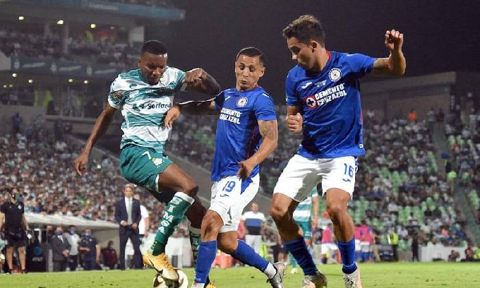 Soi kèo phạt góc Cruz Azul vs Santos Laguna, 8h15 ngày 31/5