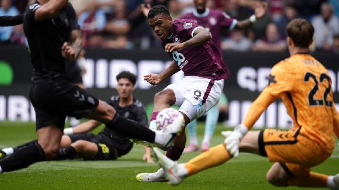 Soi kèo góc Sunderland vs Brentford, 21h00 ngày 30/8