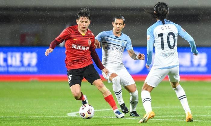 Phân tích kèo hiệp 1 Changchun Yatai vs Shenzhen, 16h30 ngày 30/9