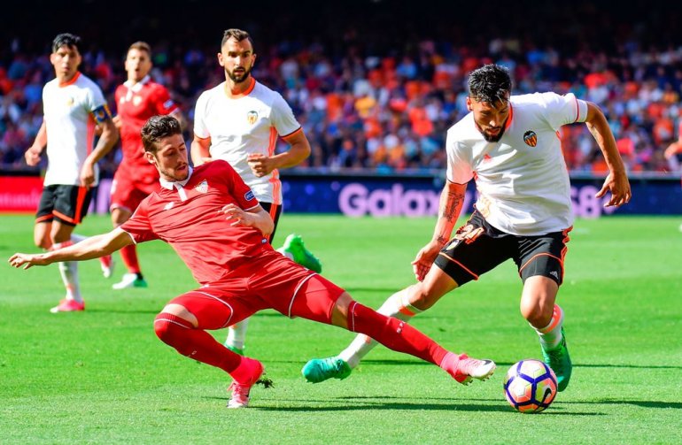 Nhận định bóng đá Valencia vs Sevilla, 01h00 ngày 31/10: Vị khách khó chơi