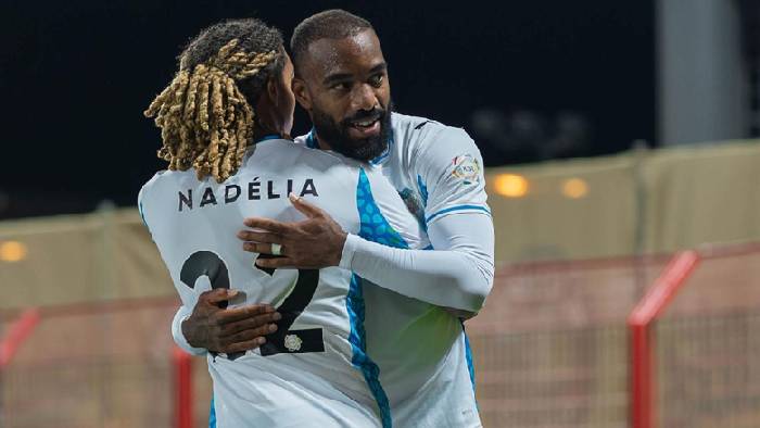 Kèo vàng bóng đá Al Kholood vs Neom SC, 00h30 ngày 31/10: Điểm tựa sân nhà