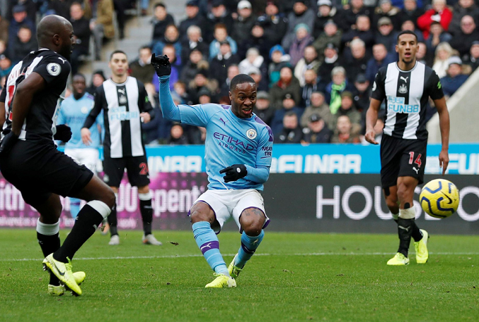 Newcastle 2-2 Man City: Trận đấu của những siêu phẩm