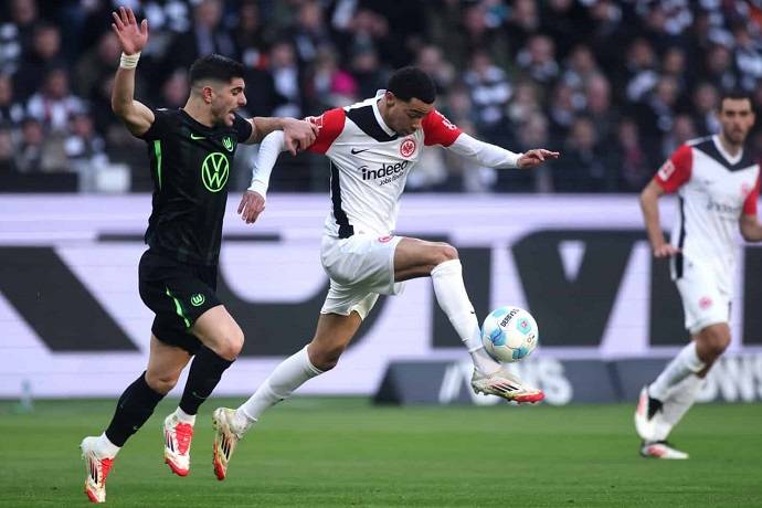 Nhận định, soi kèo Frankfurt vs Wolfsburg, 23h30 ngày 30/11: Tận dụng cơ hội