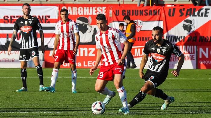 Soi kèo phạt góc Toulouse vs Ajaccio, 21h ngày 1/1