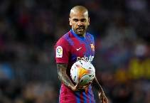 Barcelona ‘quay xe’, khôi phục tư cách huyền thoại cho Dani Alves