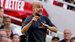 Pep Guardiola ‘nổi điên’ với Grealish ngay trên sân