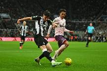 Soi kèo phạt góc Newcastle vs Brentford, 1h45 ngày 3/4