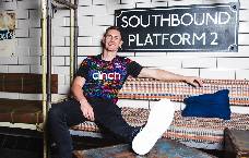 Chính thức! M.U chia tay 'người thừa', có tiền sắm thêm tân binh