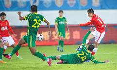Soi kèo phạt góc Shanghai Port vs Guangzhou FC, 14h30 ngày 4/1