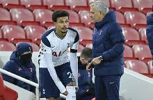 Dele Alli hậm hực Mourinho vì không được ra đi