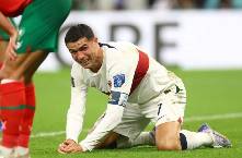 Cầu thủ MU cả gan chế nhạo Ronaldo