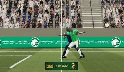 Pha check VAR không thể lỗi hơn khiến Ronaldo đòi thay trọng tài